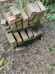 R00 Pile Of Bricks