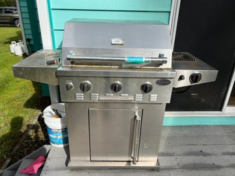 R00 Sonoma Three Burner Propane Grill With Tank And Electric Rotisserie   Needs Cleaning.