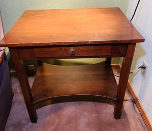 R10 Wood Side Table On Casters With Small Drawer