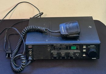 R9 Realistic TRC-492 CB Base Station, Turned On At Time Of Lotting, Located Up Stairs