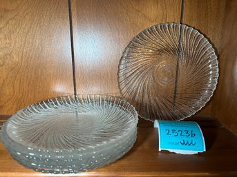 R1 Set Of Six 7.5 Inch Glass Plates