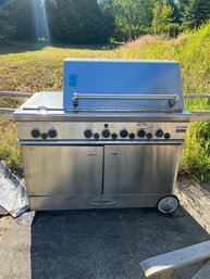 Front Gate Propane Grill 48in X 27in