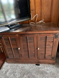 RM5 Wooden Media Cabinet