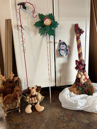 R4 Christmas Decor, Christmas Broom, Two Reindeers, One With Golden Baby Carriage