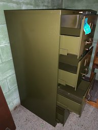 RM6 Metal Filing Cabinet
