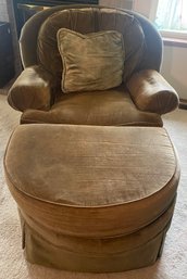 RM6 Lounge Chair With Ottoman