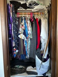 R9 Lot Of Mens Clothing, Jeans, Button Ups, T Shirts, Belts, Scarves, Various Ties, Clothes Hangers