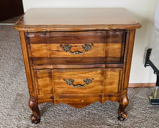 Rm7 Bedside Table