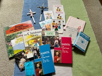 R6 Collection Of Religious Items - Books And Crosses.