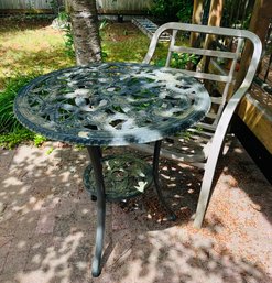 R00 Patio Furniture Table And One Chair