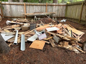 R00 Big Lot Of Wood To Include 2x4, Various Shapes And Sizes, PVC Pipping, Gutters, Sawhorse Table, And More