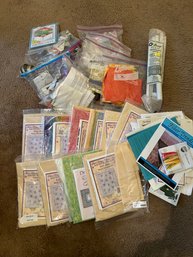 R4 Lot Of Various Patterns/prints, Plastic Bags Full Of Patterns, Q Snap Rectangular Frame, Various Knitting