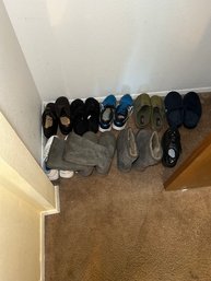 R4 Closet Lot To Include Mens And Womens Shoes, Boots, And Slippers, Lot Of Clothes Hangers, Two Sets Of Beddi