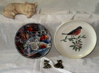R7 First Issue In The Warm Country Moments Collectors Plates By Mary Ann Lasher, Robin And Mountain Laurel