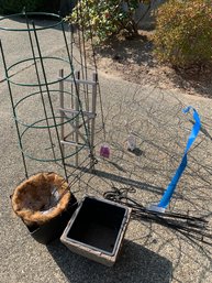 RM00 Assorted Tomato/peony Garden Cages, Assorted Pots, Plant Trellis, In Ground Garden Yard Hanger Hooks