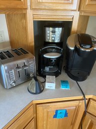 Rom10 Keurig Coffee Maker, Cuisinart Coffee Maker, Cuisinart 4slice Toaster, Black And Decker Lids Off