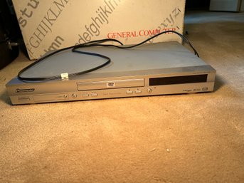 R8 Pioneer DVD Player DV-444 With Remote