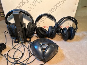 R8 Lot Of Headphones, Two Sennheiser RS 175 RF Wireless Headphones With Charging Port, Kross UR-15C, Sony MDR