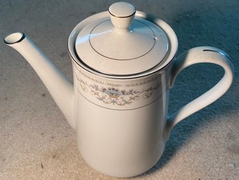 RM1 Teapot From The Porcelain China Diane Dining Set