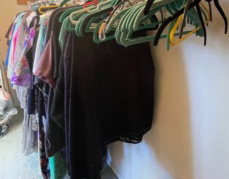 Closet Full Of  Tops, Dresses, Sets, Scarves, And Hangers