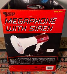 R3 Western Safety Megaphone With Siren