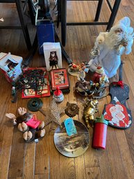 Christmas Figurines Including  Willieraye Studio And Enesco, Christmas Lights, Christmas Cards
