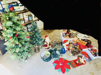 R0 Christmas Lot Trees, Ornaments, TY Teddy Bears, Santa Claus, Lights, Pinecones, Wreath, Cards, Stockings