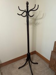 R5  Bentwood Coat Stand  6 1/2ft