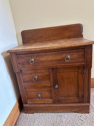 R9 Small Wooden Cabinet