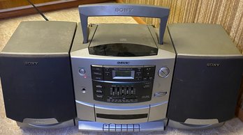R6 Boombox Lot To Include Sony Boombox, York Am/fm Stereo Receiver, And A Sony Radio Cassette-Corder CFS-W350