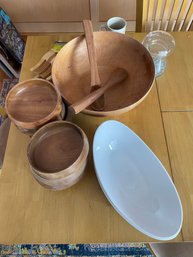 Large Salad Bowl With Tongs, Serving Bowls Side Serving Bowls, And Two Mushroom Themed Items