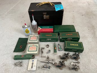 R1 Singer Sewing Machine Featherweight Accessories And Parts.  Old Case Included.  Please See Photos  Details