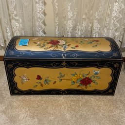 R5 Hand Painted Wood Chest