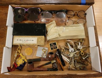 R2 Miscellaneous Jewelry, Pens, Glasses, Old Keys, Pipes, Estee Lauder Makeup Brushes