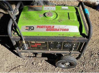 R00 TQ Propane Portable Generator 3500 Watts Surge