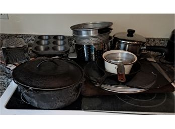 R8 Large Cast-iron Pot, Muffin Tins, Cheese Grater, Metal Strainers, Pots, Grease Splatter Guards