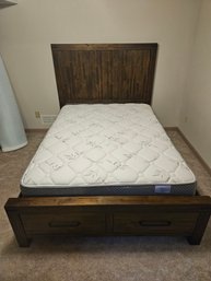 Hillsdale Furniture Queen Size Bed