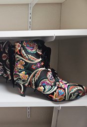Sofwear Aubrey Boots Size 9.5w