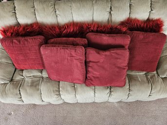 10 Red Throw Pillows
