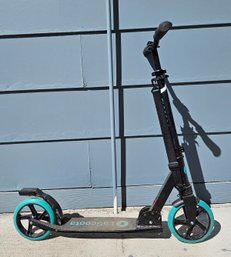 LaScoota Folding Scooter