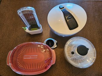 Salad Spinner Lot