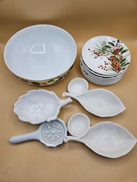 Williams Sonoma Berry Plates With Others