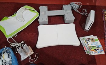 Original Wii With Fitboard And Accessories