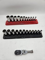 Snap On Standard And Metric Sockets Sets With Stubby Ratchet
