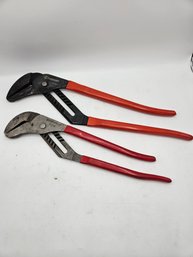 Crescent Jaw Tongue And Groove Pliers