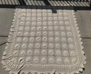 Floral Lace Bedspread 83in X 79in