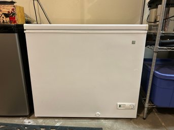 GE General Electric Deep Freeze Chest