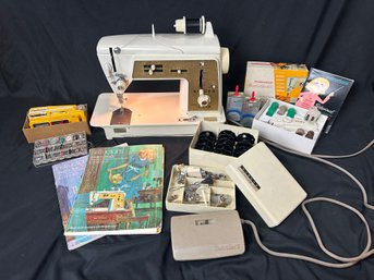 Singer Golden Touch & Sew Deluxe Zig Zag Model 640 Sewing Machine With Button Holer And Other Accessories