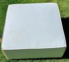 Sunbrella Ottoman