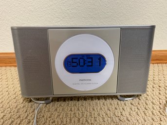 Memorex Digital CD Alarm Clock